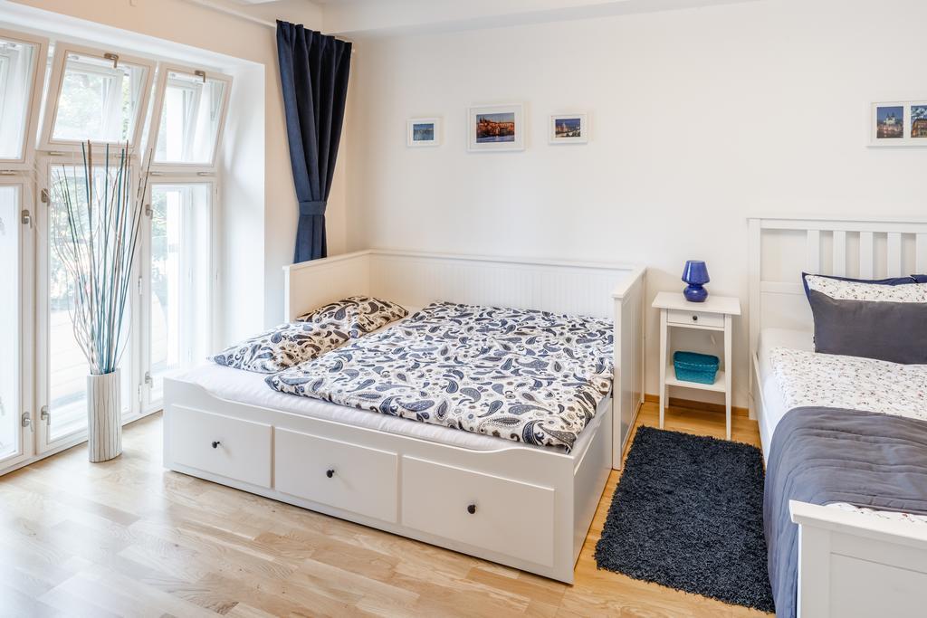 Residence Vinohrad Prag Rum bild